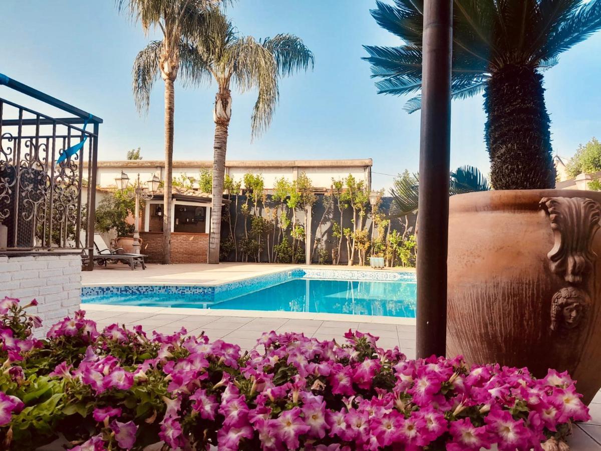 Sofi House-Appartamento In Villa Con Piscina Scafati Buitenkant foto